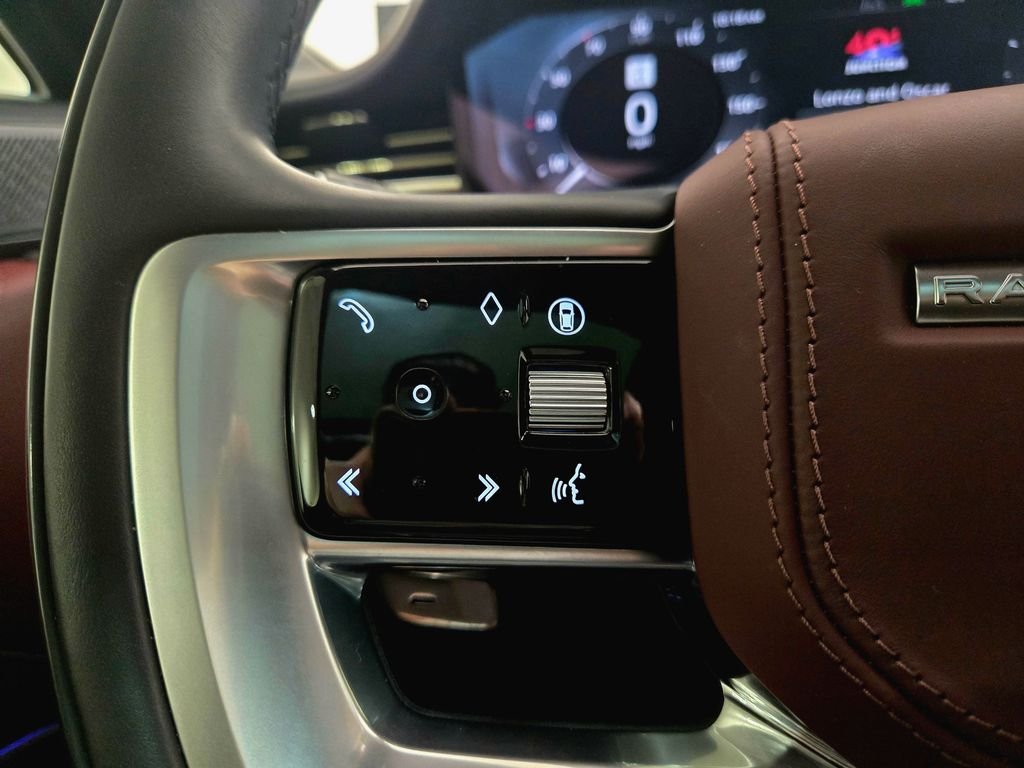 Certified Used 2025  Land Rover Autobiography image 20