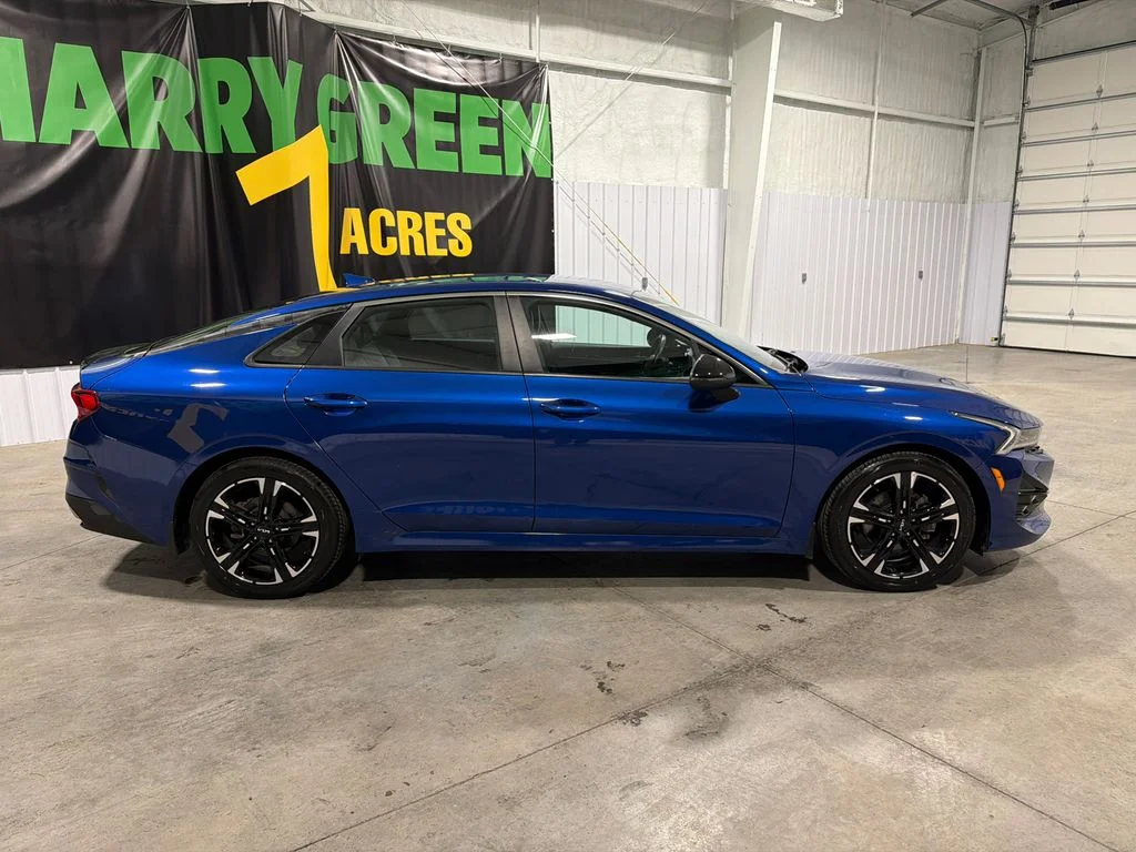 Used 2024 Sapphire Blue Kia GT-Line image 5