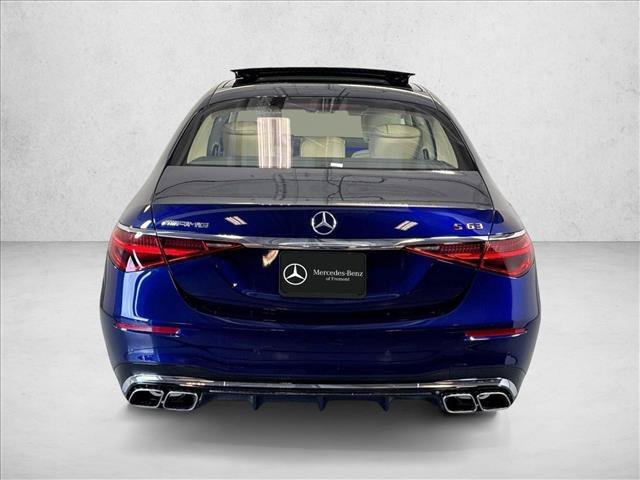 New 2026 MANUFAKTUR Signature Mystic Blue Metallic Mercedes-Benz AMG® S 63 E image 35