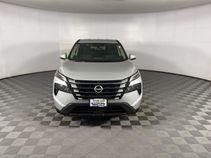 2025 Nissan Rogue SV - Photo 9