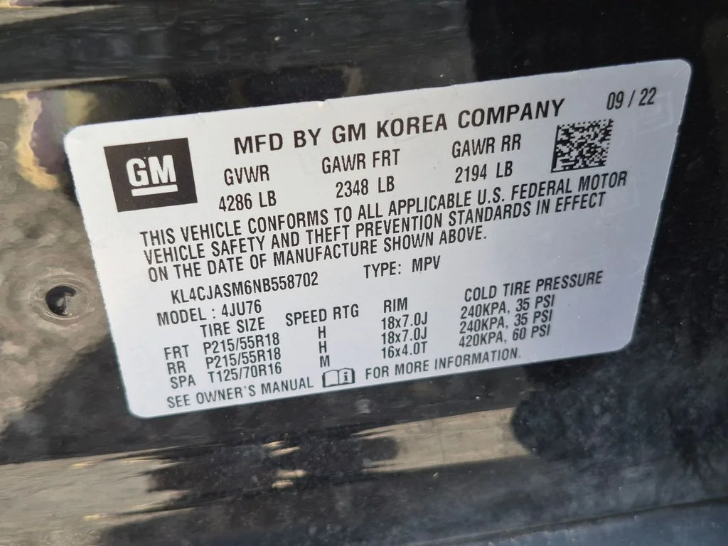 Used 2022 Black Buick Preferred image 31