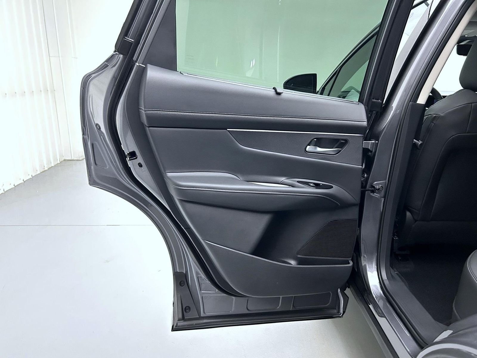 New 2026 Gun Metallic Nissan Platinum image 20