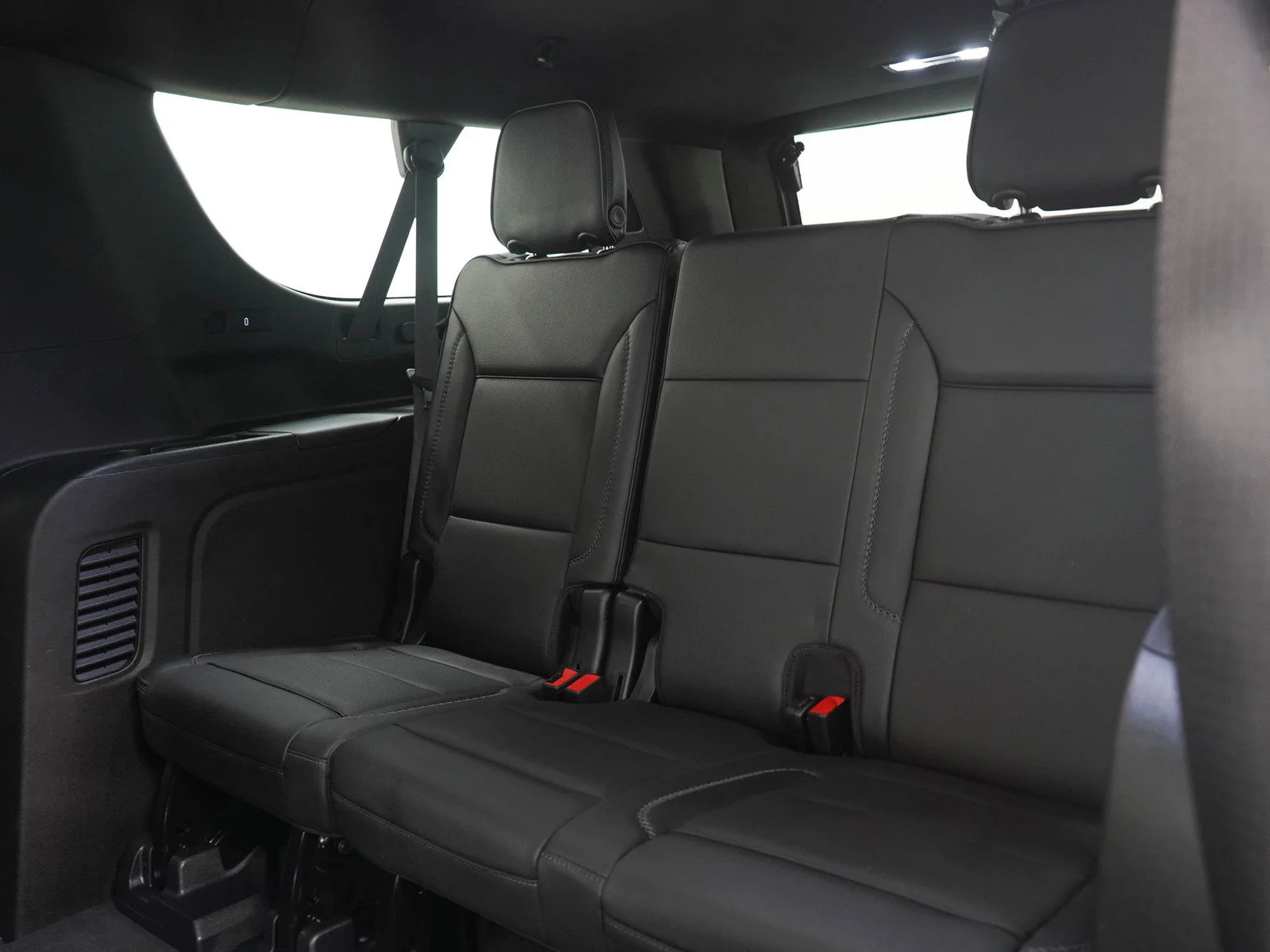 Used 2021 ONYX BLACK GMC Denali image 15