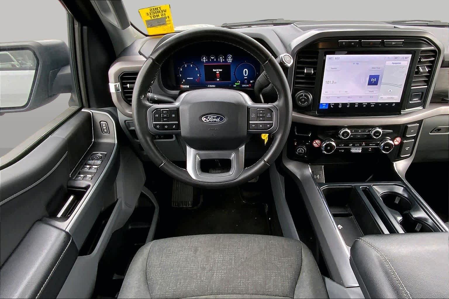 Used 2024 Avalanche Ford XLT image 6