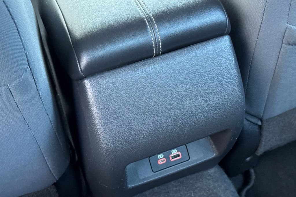 Used 2024  Nissan 2.5 SV image 16
