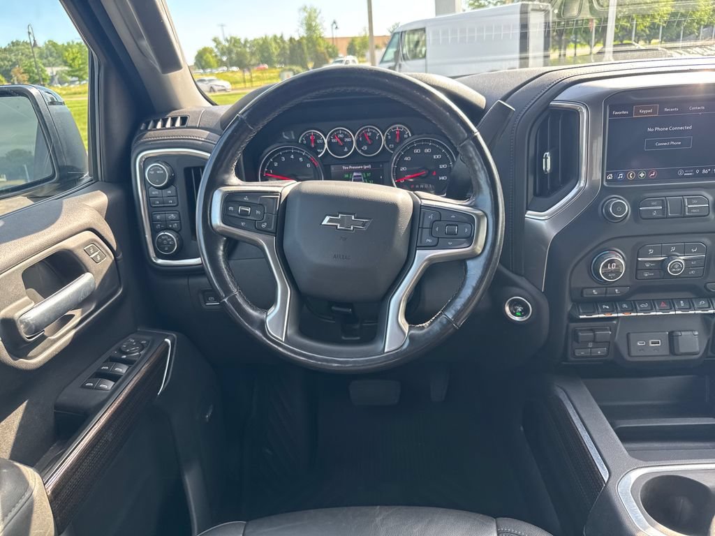 Used 2021 BLACK Chevrolet LT Trail Boss image 13