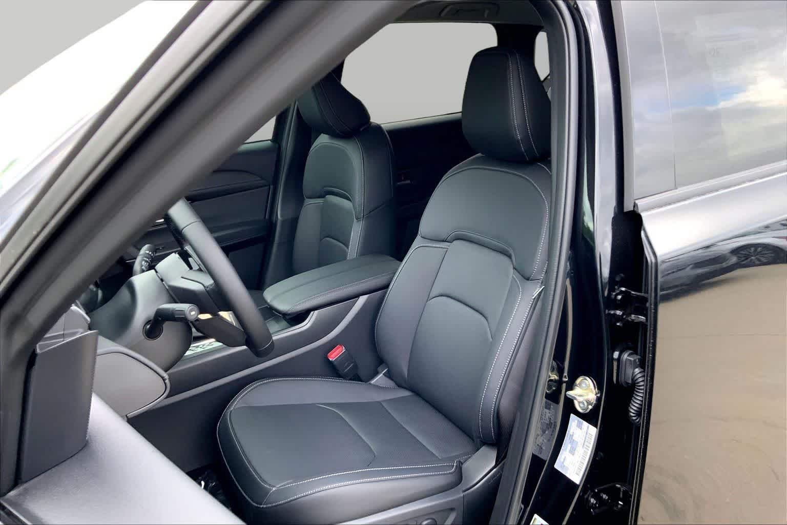 New 2026 Jet Black Mica Mazda 2.5 S Premium AWD image 9