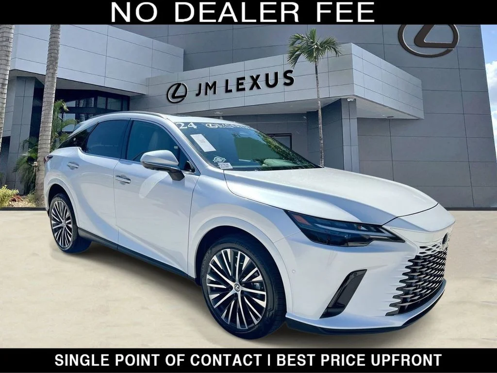 Used 2024 White Pearl Lexus 350 Premium Plus image 1