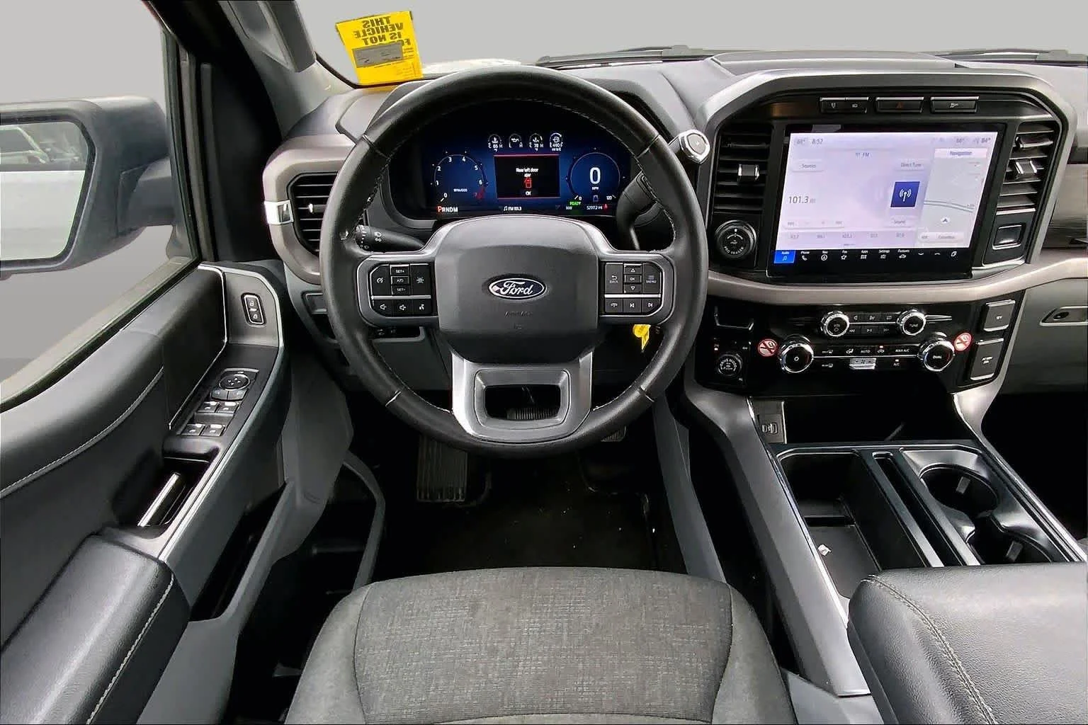 Used 2024 Avalanche Ford XLT image 6