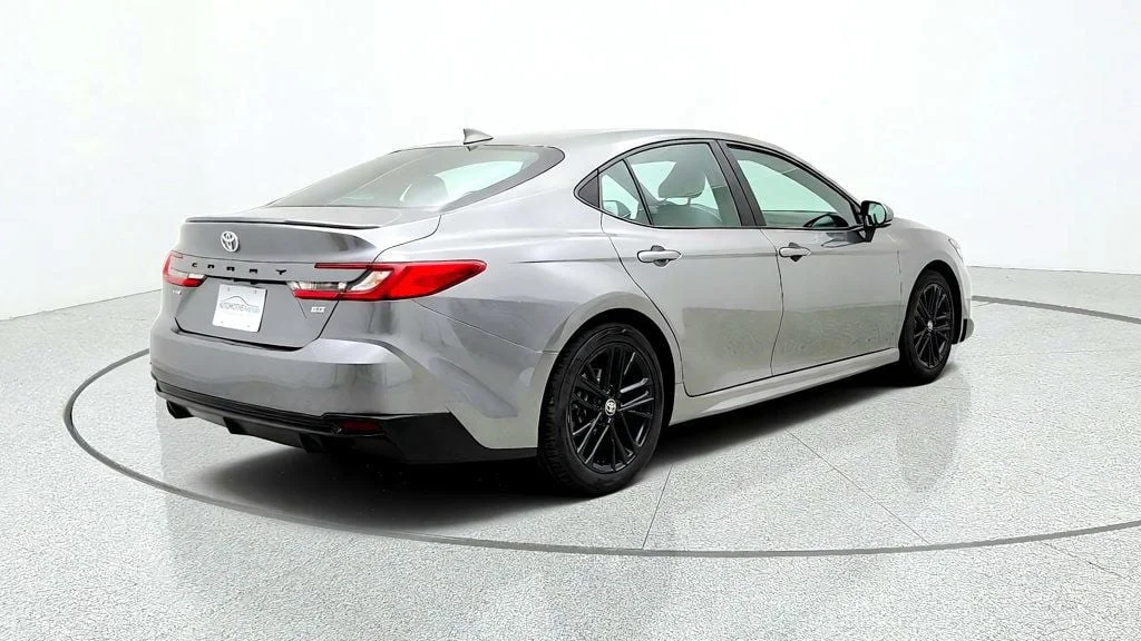Used 2025 Heavy Metal Toyota SE w/ Power Moonroof, Cold Weather Pkg & Convenience Pkg image 5