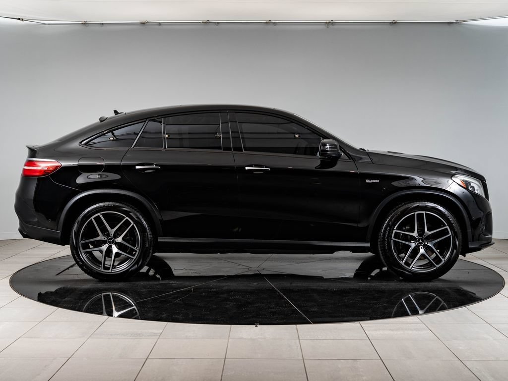 Used 2019 Black Mercedes-Benz GLE 43 AMG® image 11