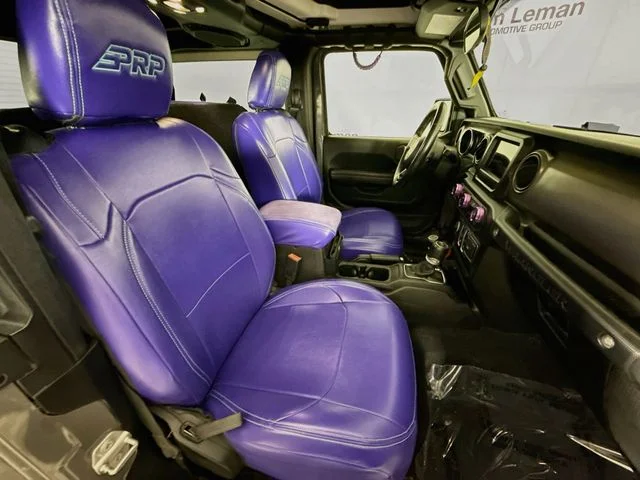 Used 2020 Gray Jeep Sport S image 23