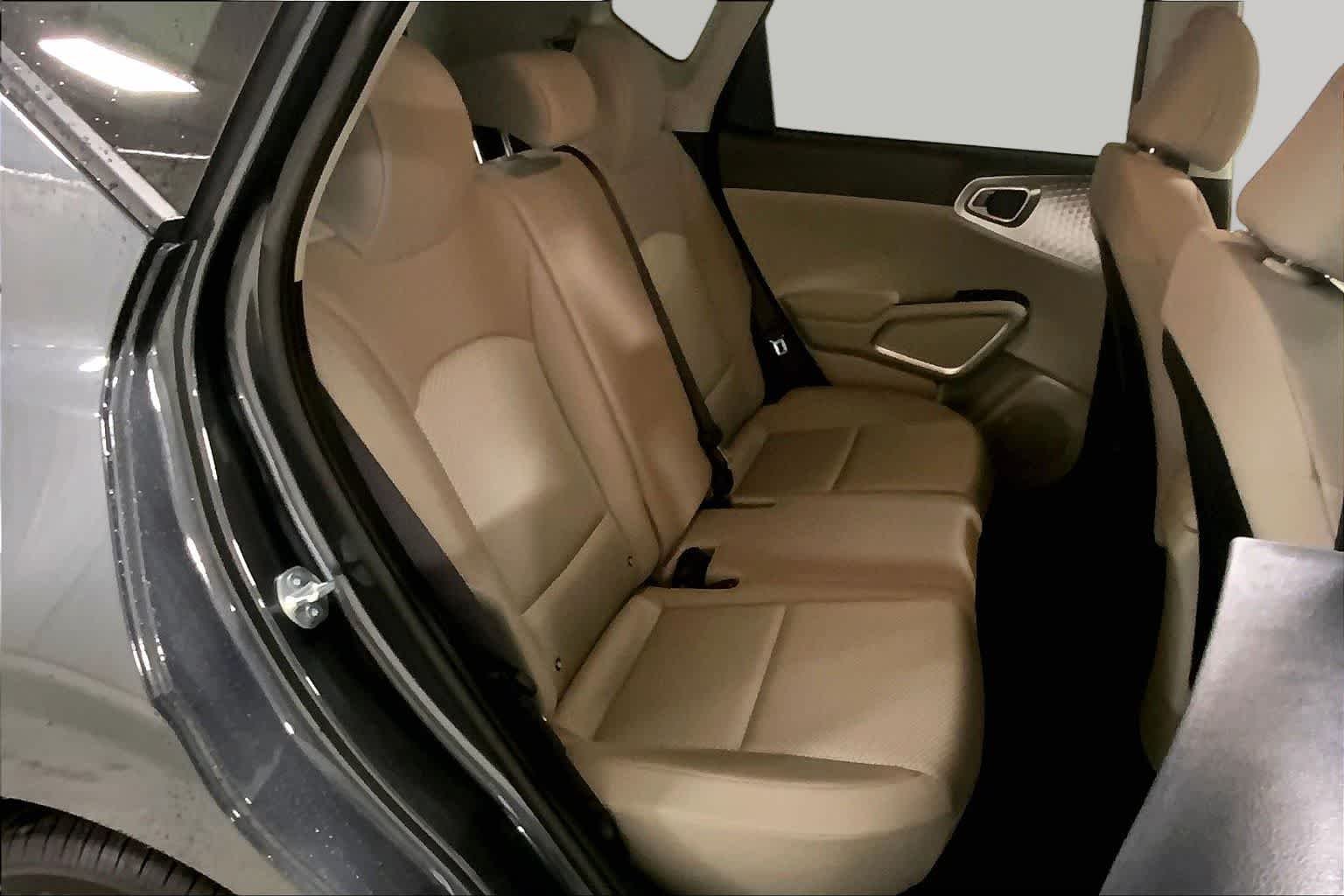 Used 2025 Gravity Gray Kia LX image 19