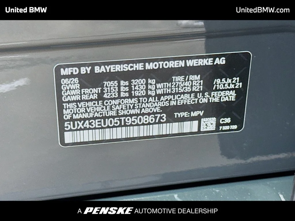 New 2026 Dravit Grey Metallic BMW xDrive50e image 15