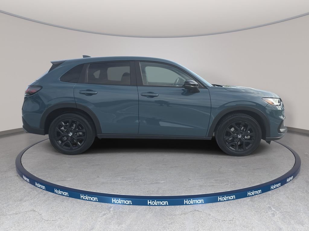 Used 2023  Honda Sport image 5