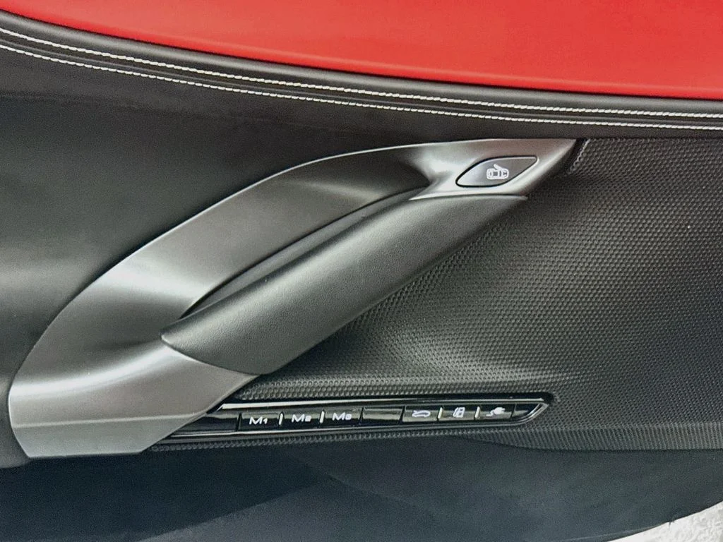 Used 2022 Bianco Avus Ferrari Base image 18