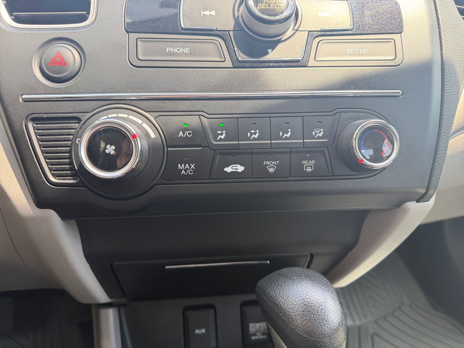 Used 2015 Silver Honda LX image 21