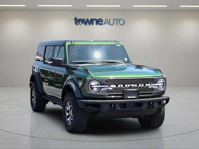 Used 2024 Eruption Green Metallic Ford Badlands image 7