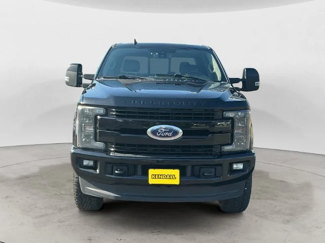 Used 2019 Black Ford Lariat image 2