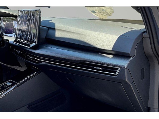 New 2026 Graphite Gray Metallic Volkswagen 2.0T image 27