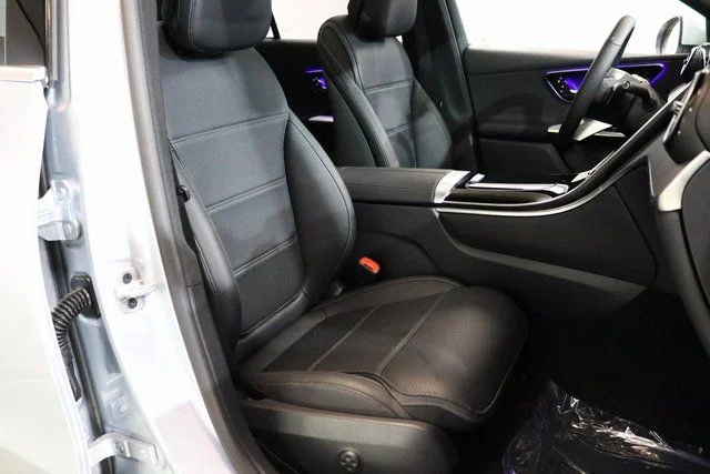 2025 Mercedes-Benz GLC Base - Photo 20