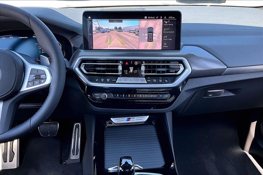 Used 2024 Gray BMW M40i image 9