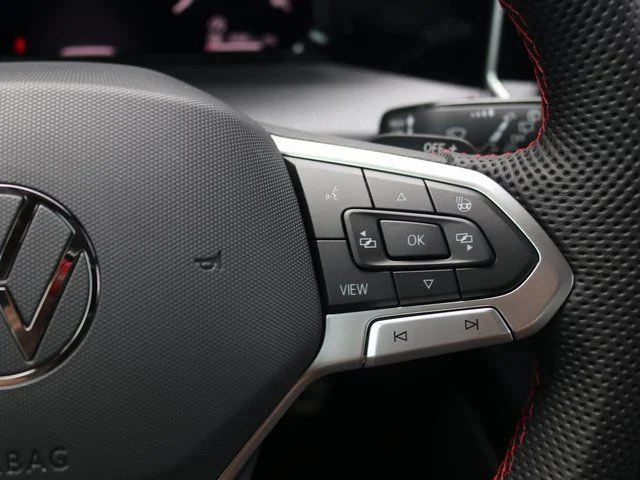2025 Volkswagen Golf GTI Autobahn - Photo 17