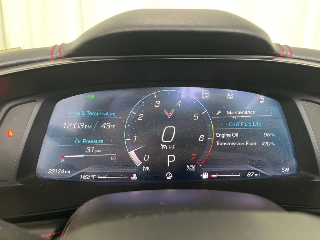Used 2022 Red Chevrolet Stingray image 4