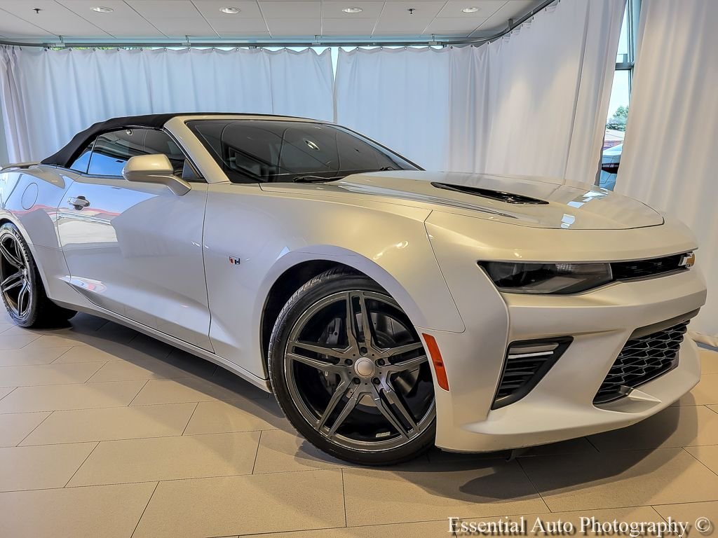 Used 2017 Silver Ice Metallic Chevrolet SS image 2