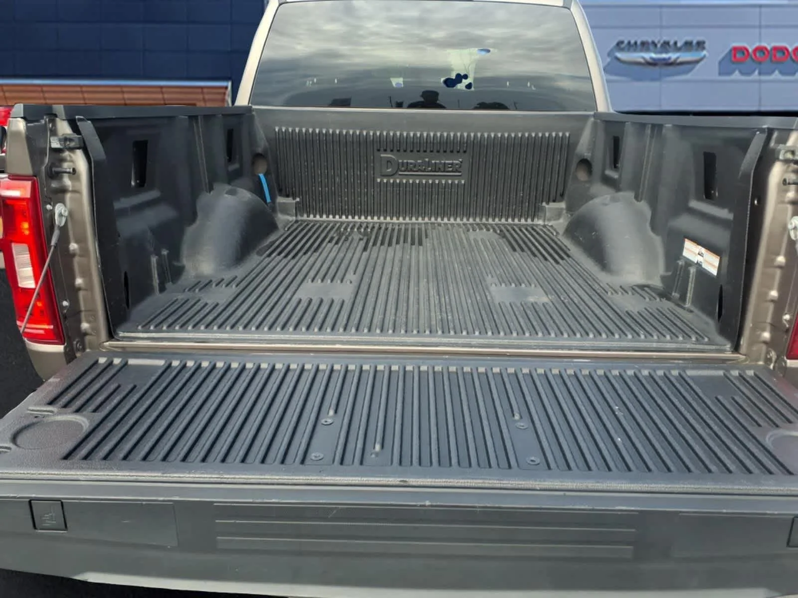Used 2023 Stone Gray Metallic Ford XLT image 10