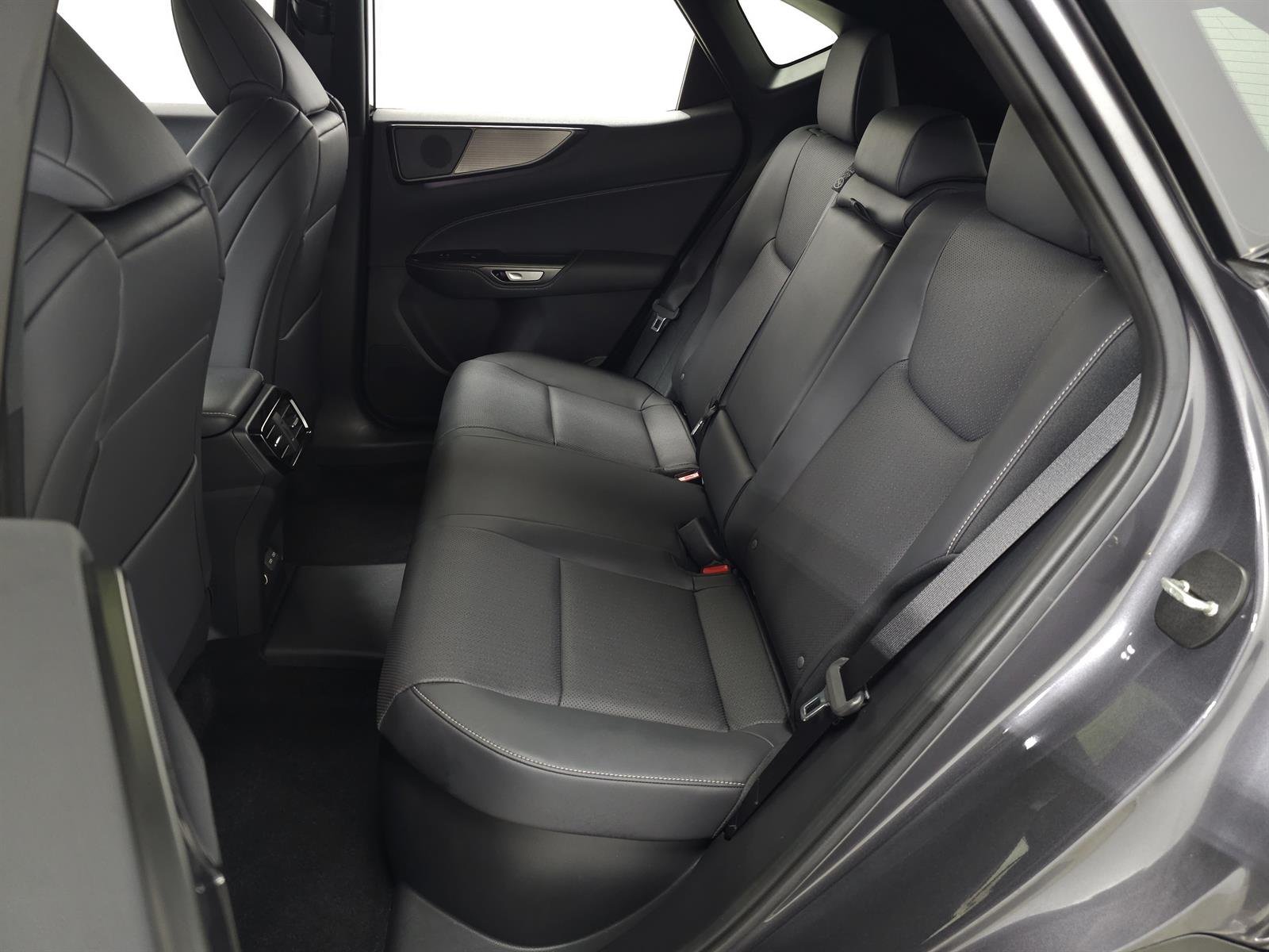 Certified Used 2025 Gray Lexus F SPORT Handling image 34