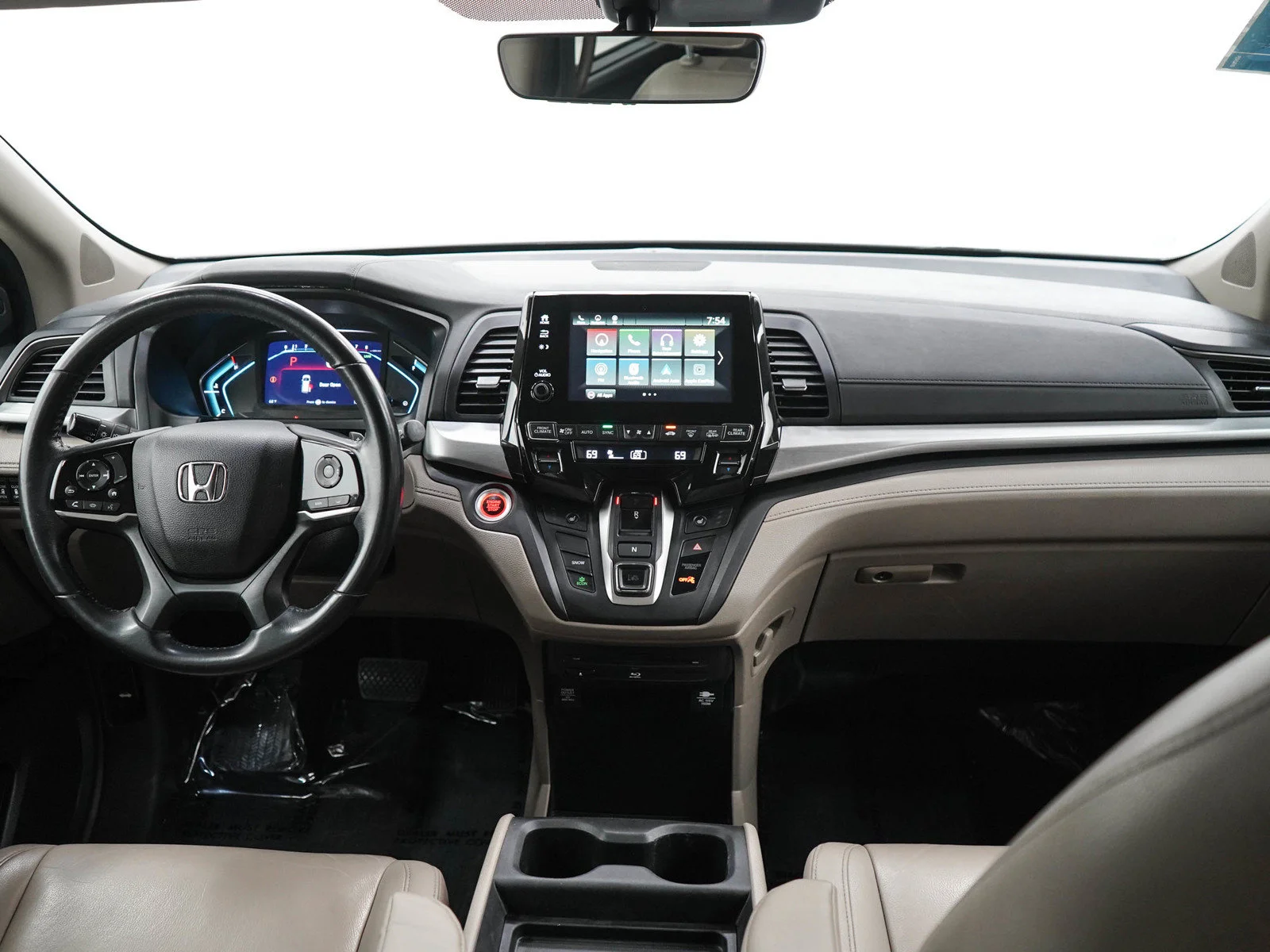 Used 2018 Modern Steel Metallic Honda EXL w/ Nav image 14