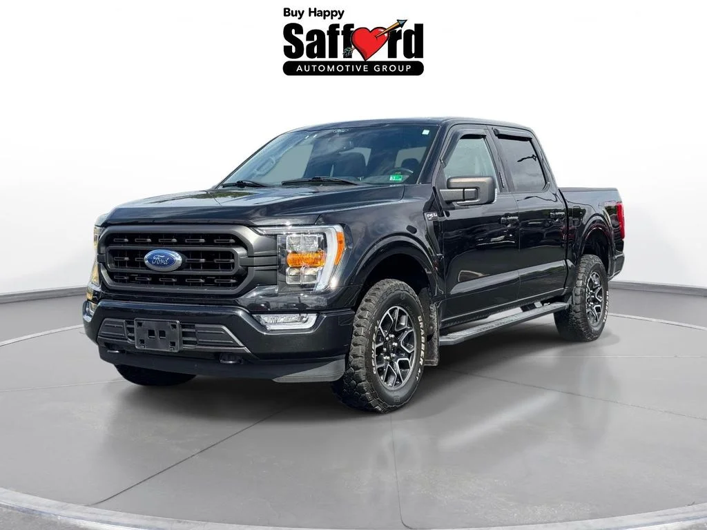 Used 2021 Black Ford XLT image 1