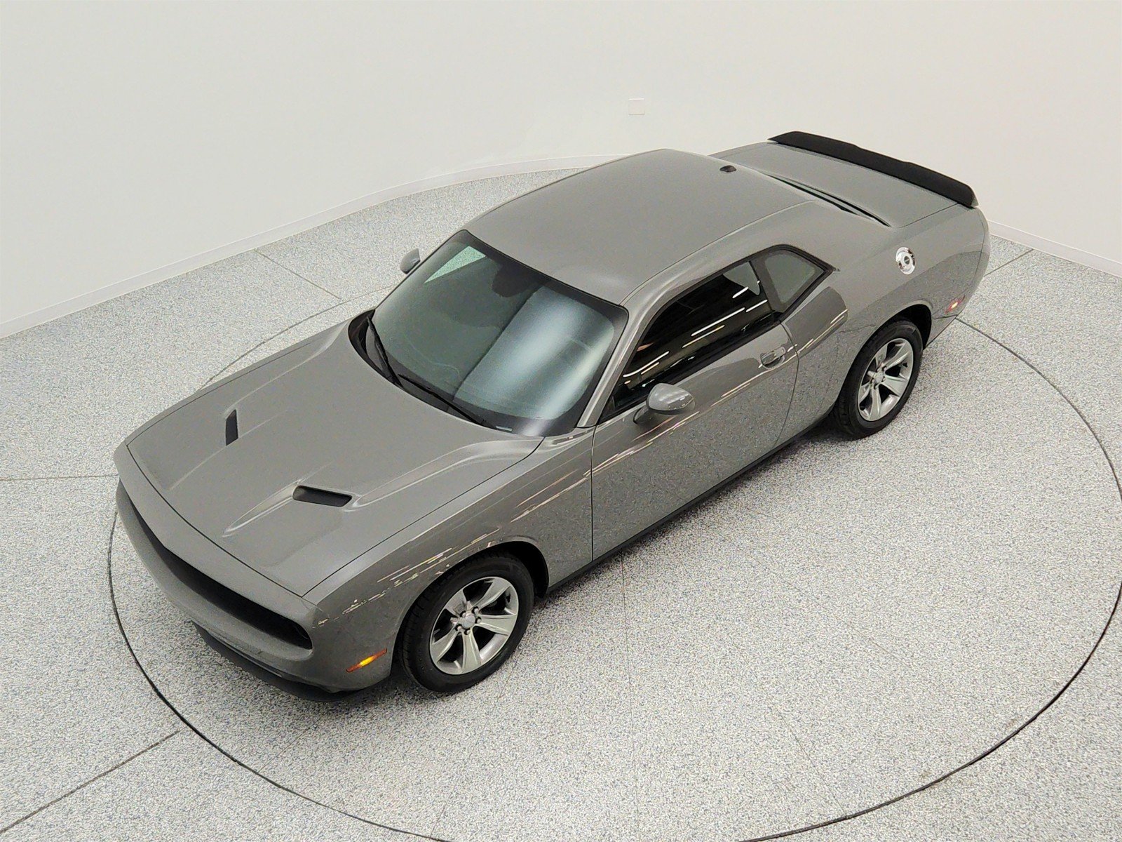 Used 2019 Destroyer Gray Clearcoat Dodge SXT RWD image 22