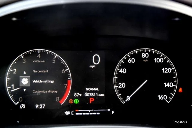 2026 Honda Civic Hatchback Sport - Photo 16