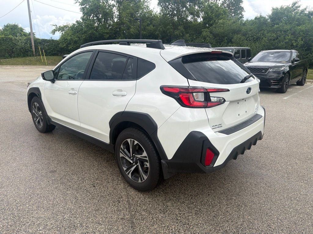Used 2025 White Subaru Premium image 3