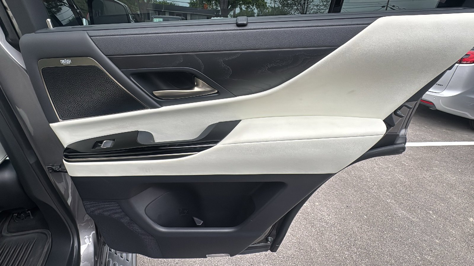 Certified Used 2024 Manganese Luster Lexus LX 600 Luxury image 26