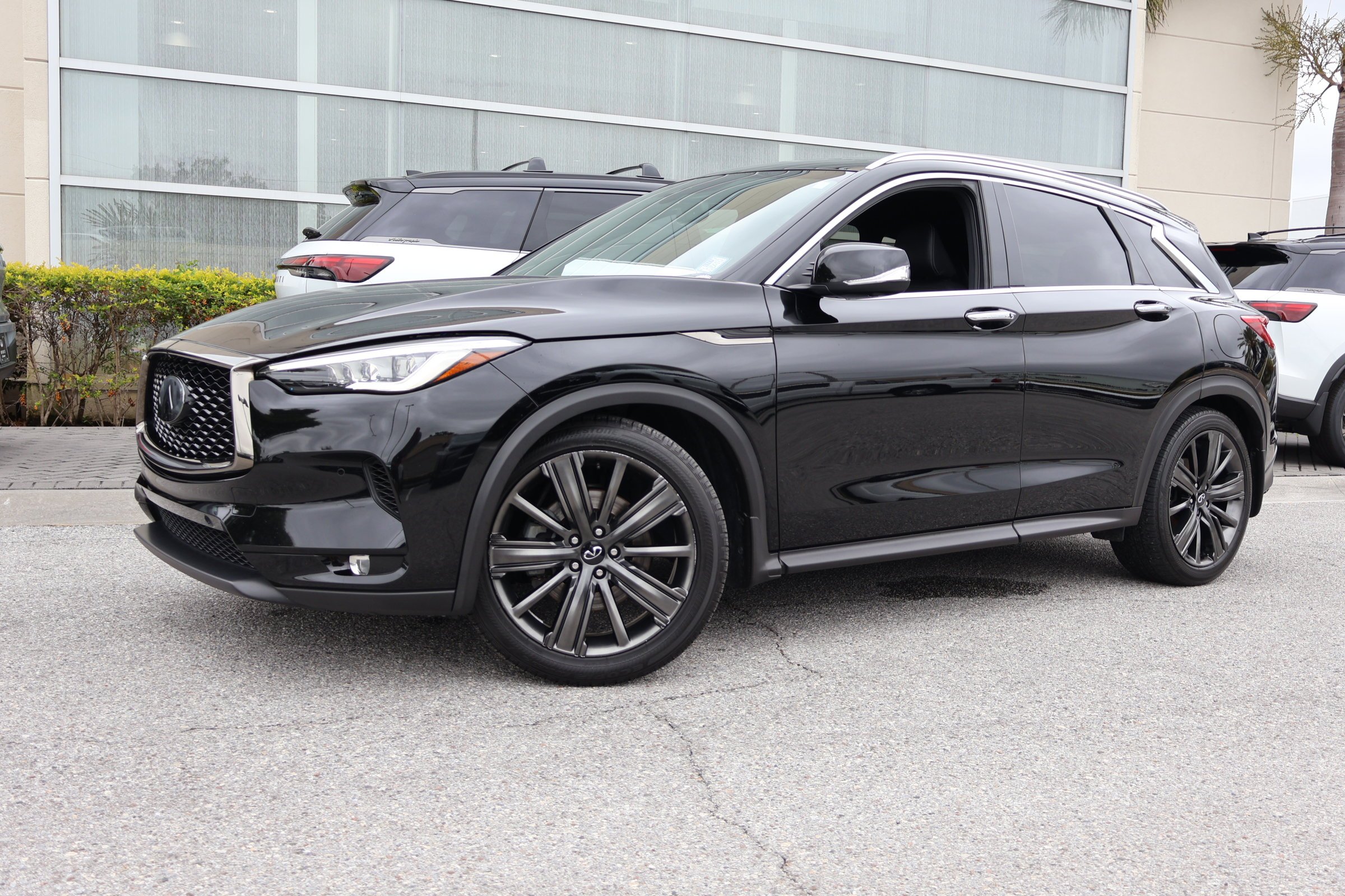 2020 INFINITI QX50 Essential