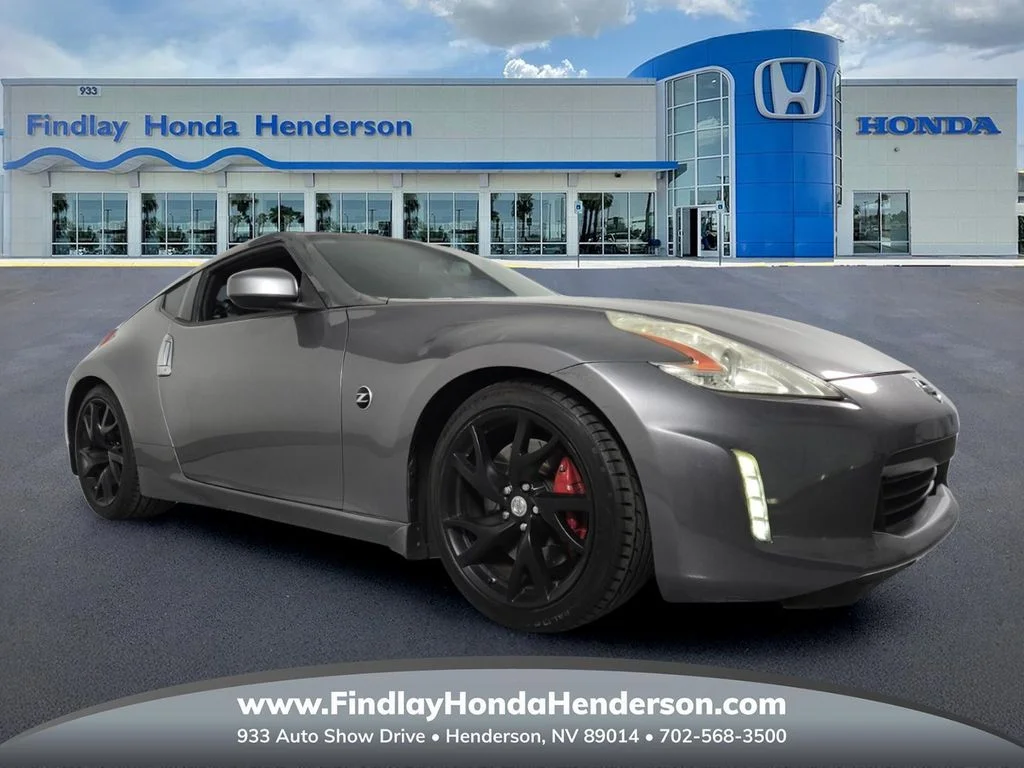 2014 Nissan 370Z Coupe Touring 7AT's photo