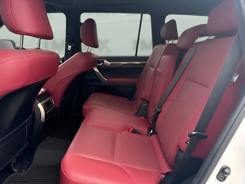 Used 2020  Lexus GX 460 Premium image 9