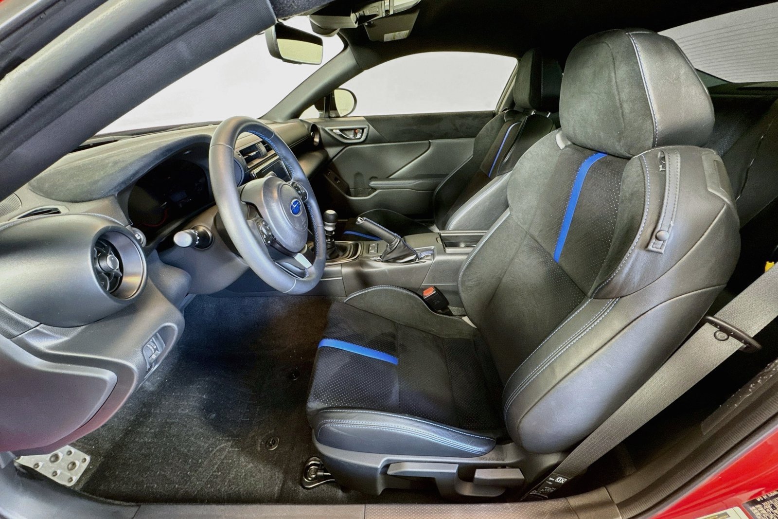 Used 2025 Ignition Red Subaru tS image 17