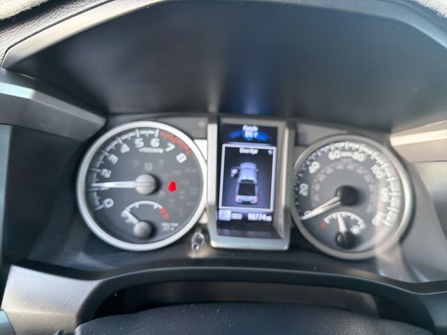2021 Toyota Tacoma SR5 - Photo 12