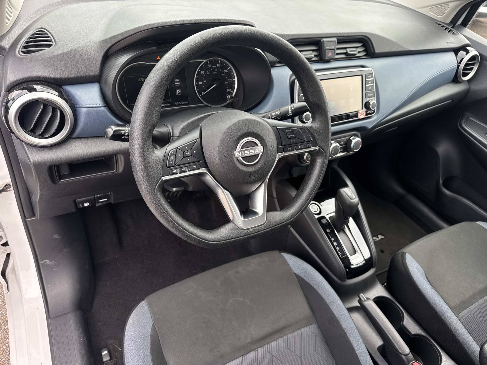 Used 2025 White Nissan 1.6 SV image 17