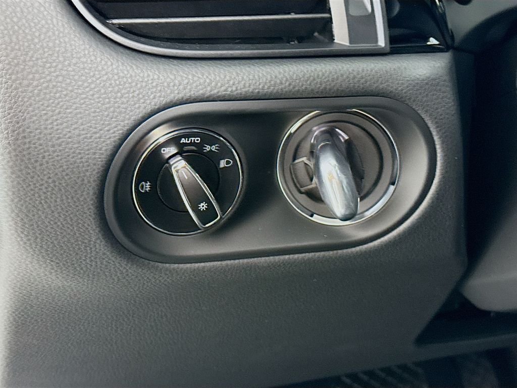 Used 2026 White Porsche  image 11