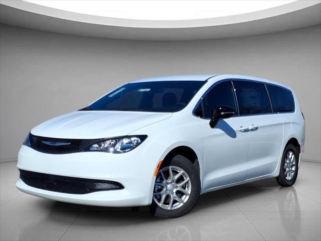 2025 Chrysler Voyager LX