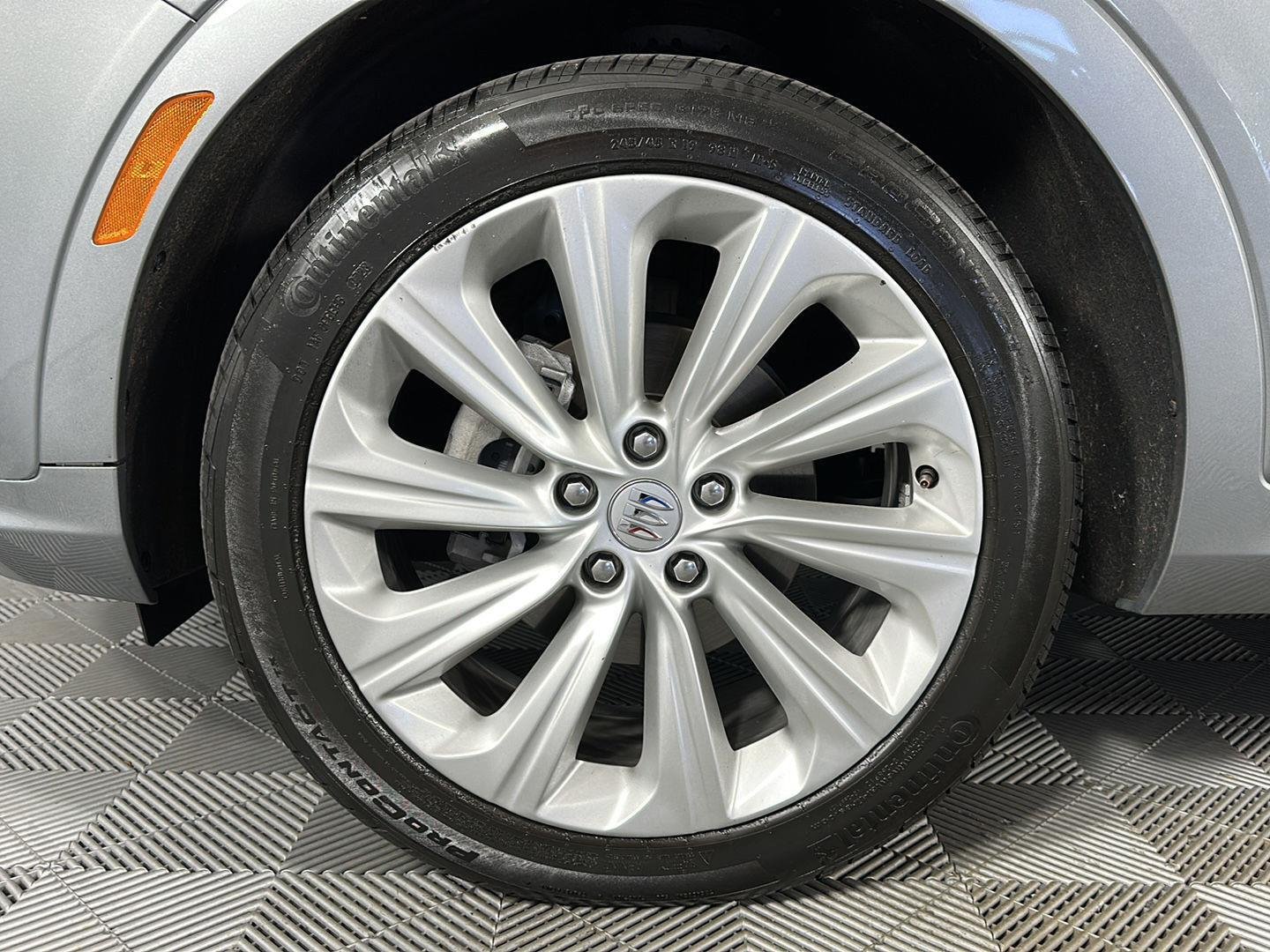 Used 2024 Moonstone Gray Metallic Buick Avenir image 6