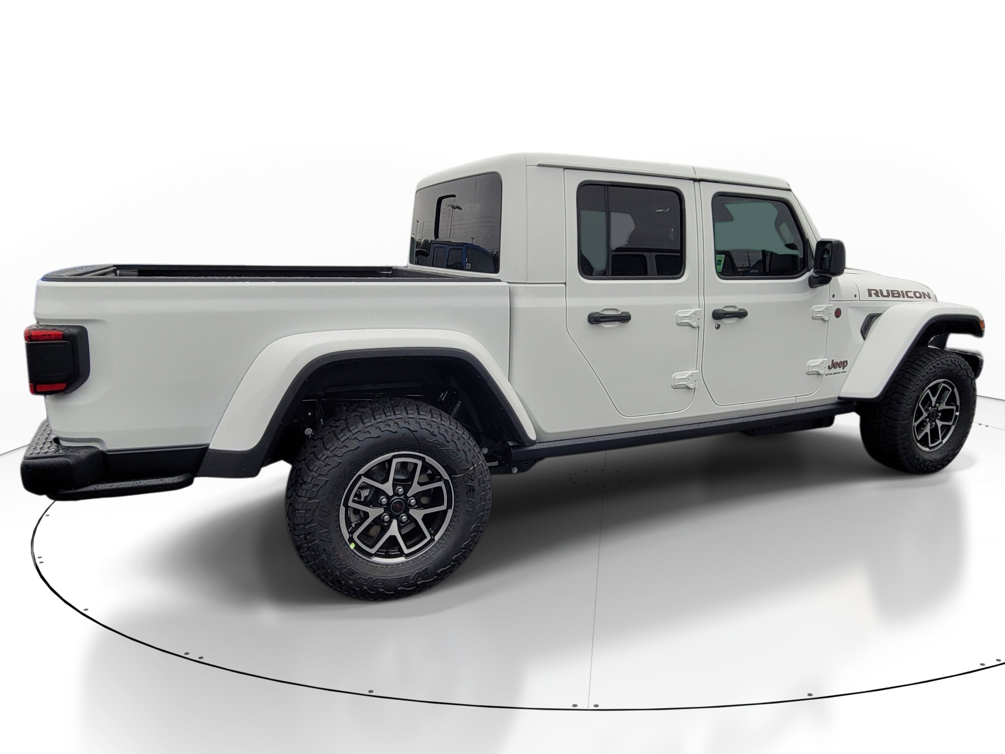 New 2026 Bright White Clear-Coat Exterior Paint Jeep Rubicon X image 5