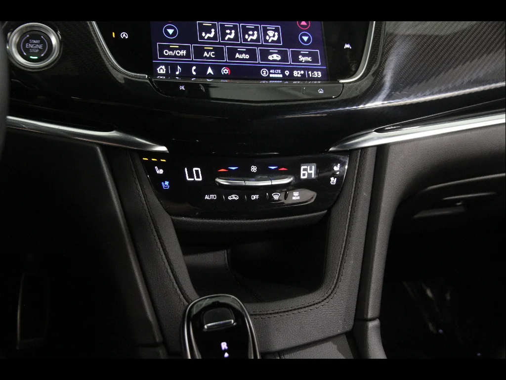 2024 Cadillac XT6 Sport - Photo 15
