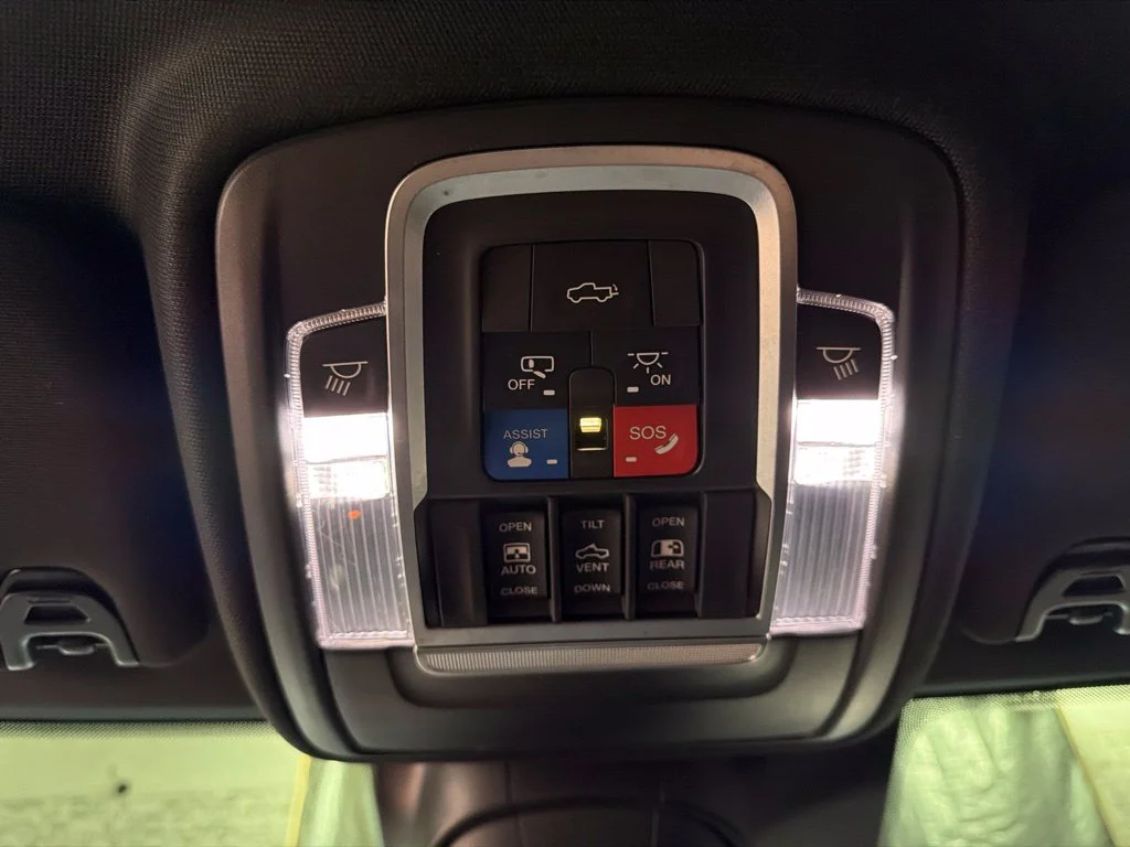 Used 2019 Diamond Black Crystal Pearlcoat Ram Limited image 30