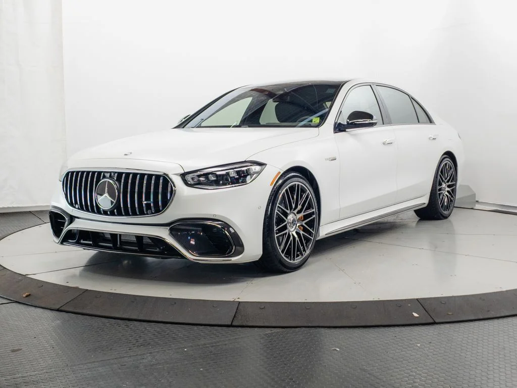 Certified Used 2024 MANUFAKTUR Moonlight White Metallic Mercedes-Benz S 63 E AMG® image 3